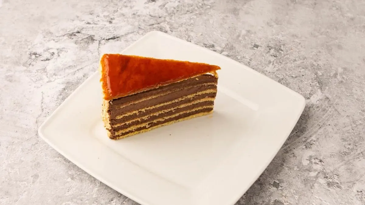 Dobos torta szelet