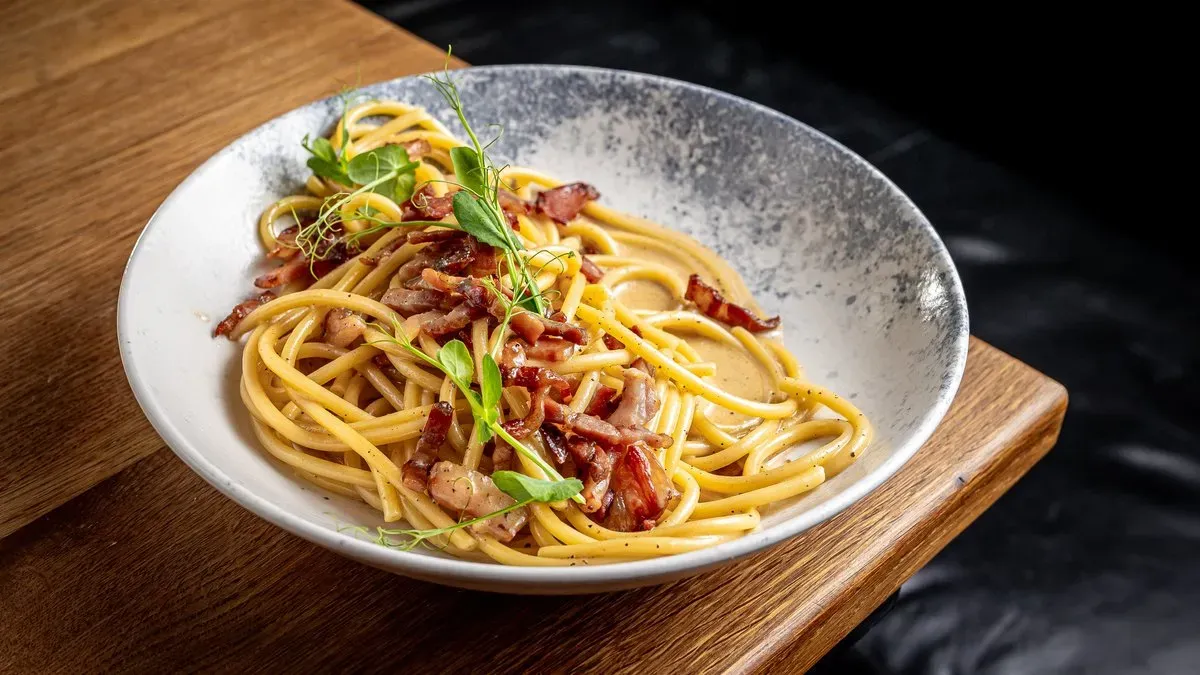 BUCATINI ALLA GRICIA