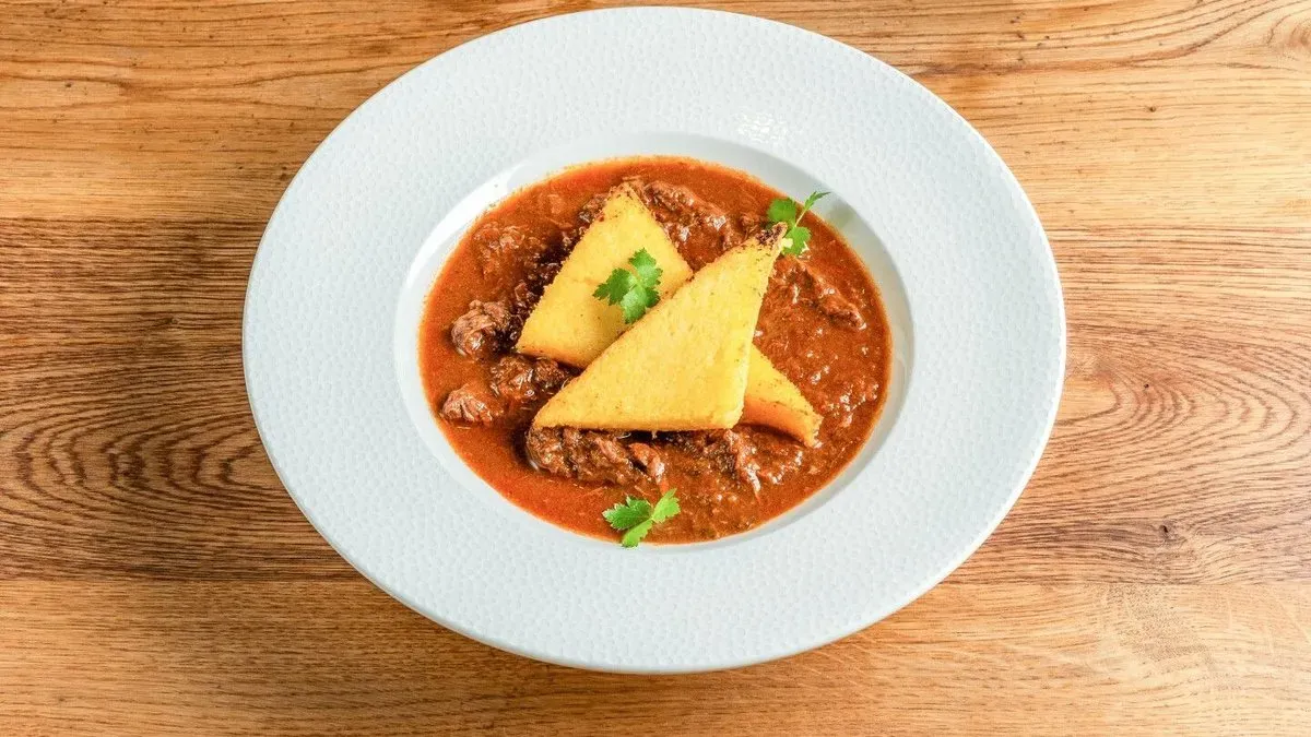 MARHAPOFA-RAGU CHIANTIVAL, PARMEZÁNOS POLENTA