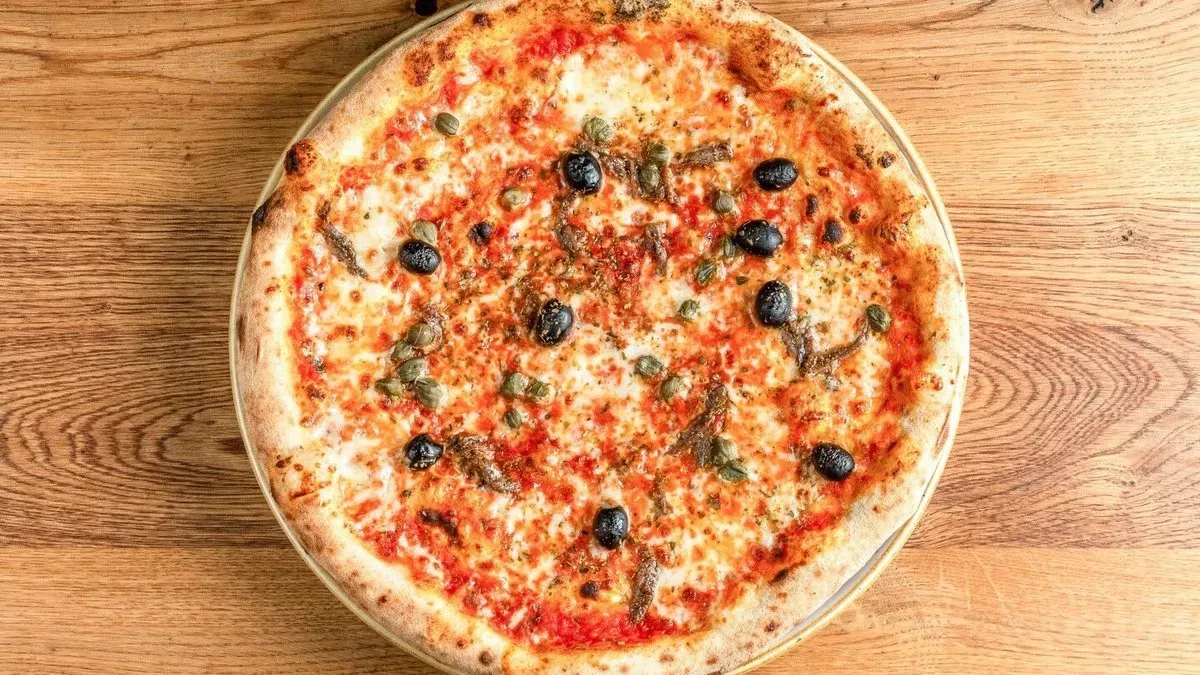 NAPOLETANA