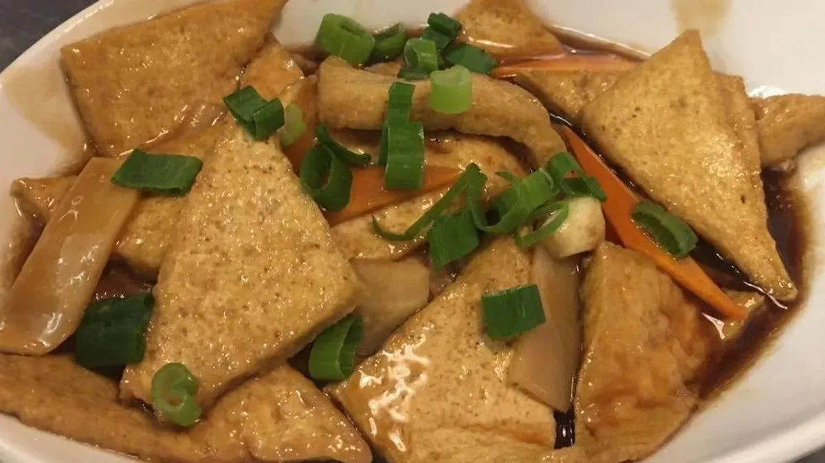 L01 Házias zöldséges tofu 家常豆腐