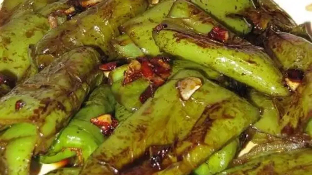 L 12 megpirítjuk zöldpaprika 虎皮尖椒