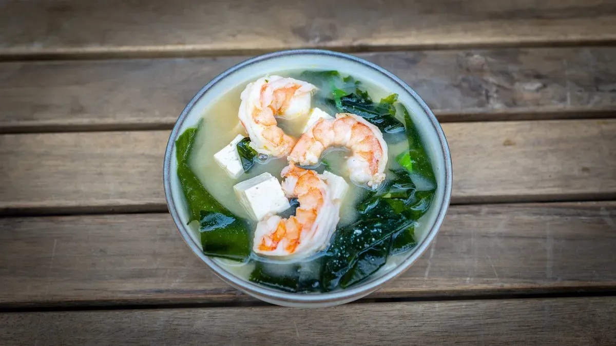 Miso leves rákkal