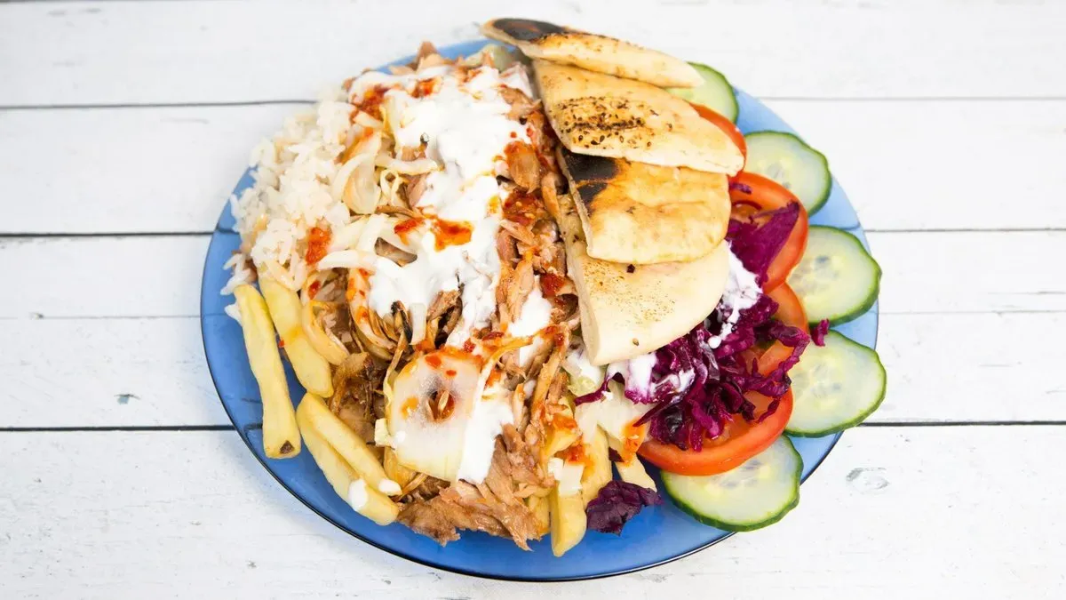Kis gyros tál csirkehúsból