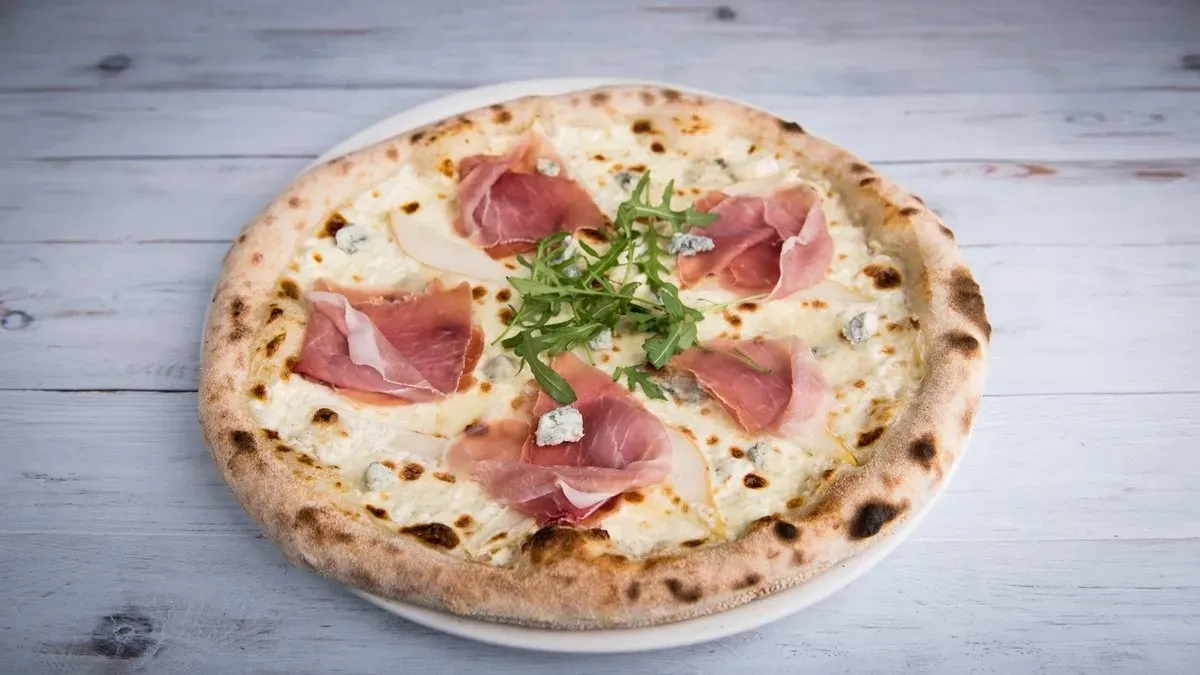 Bocelli pizza