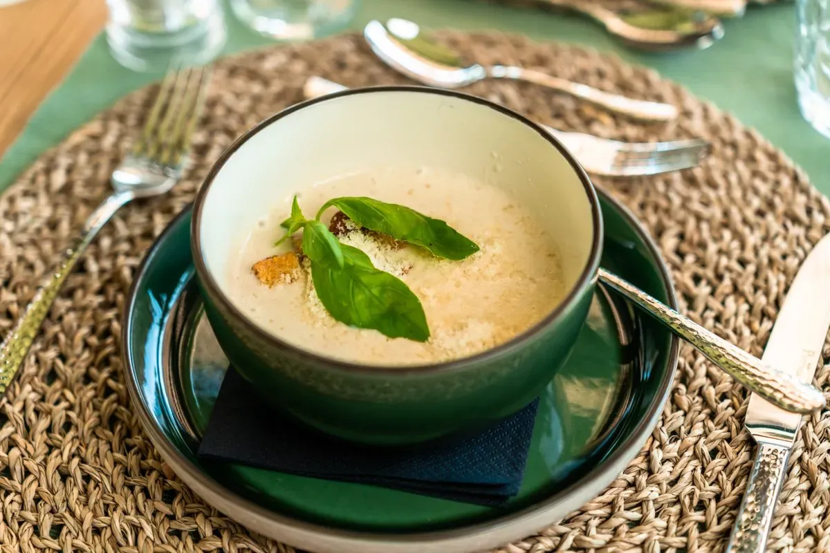 Zuppa di aglio ai 4formaggi