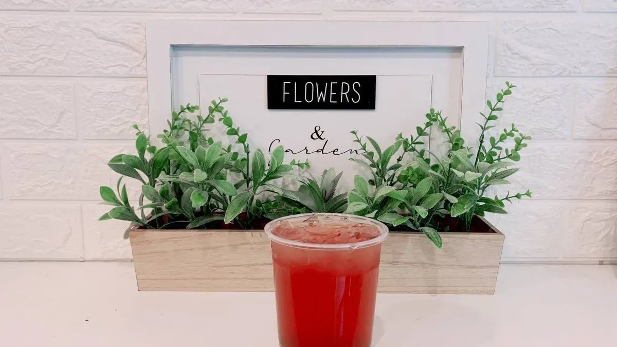 Hibiscus tea