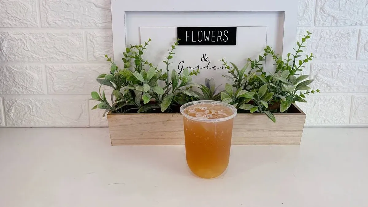 Lemon yogurt tea