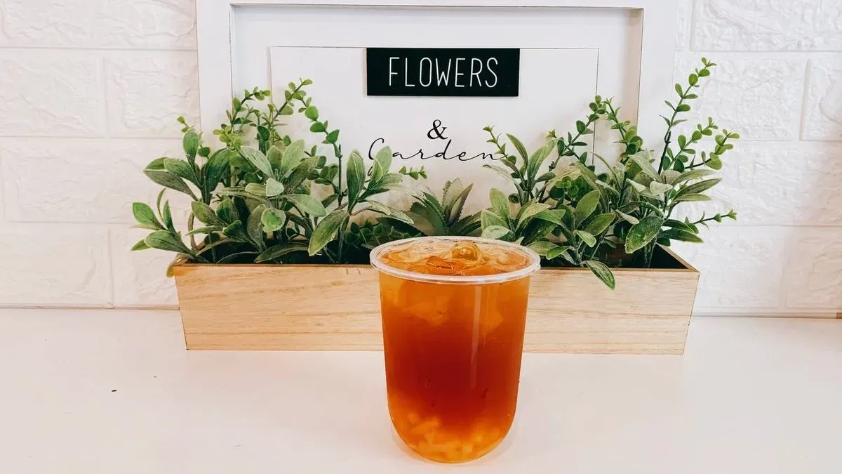 Pineapple tea