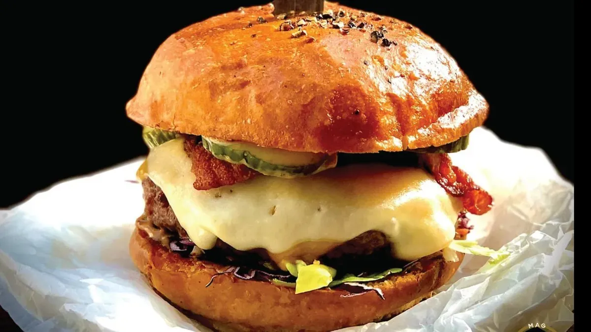 Classic hamburger