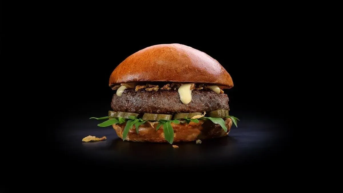 Royale Pepper burger