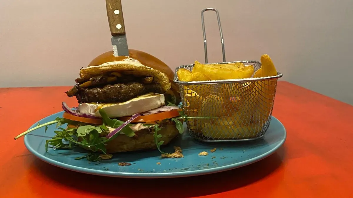 Jackie Burger Menü