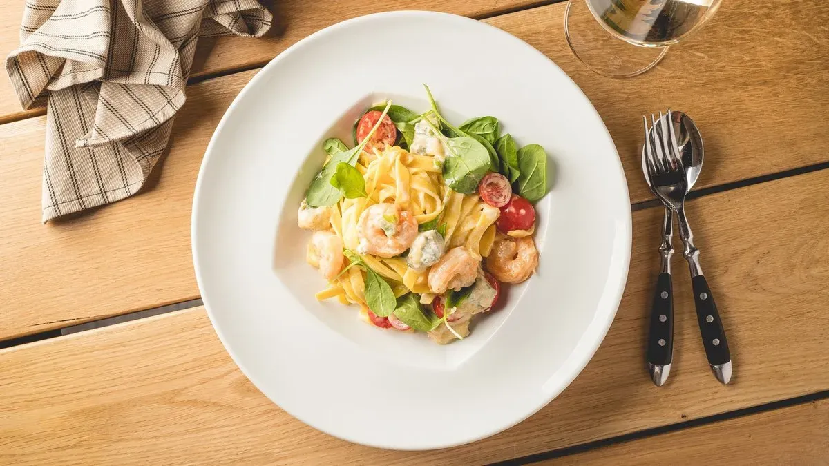 TEJSZINES TAGLIATELLE KIRÁLYRÁKKAL
