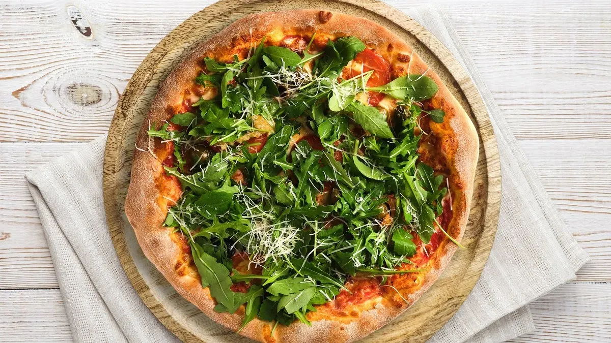 Veggie Heaven pizza (V)