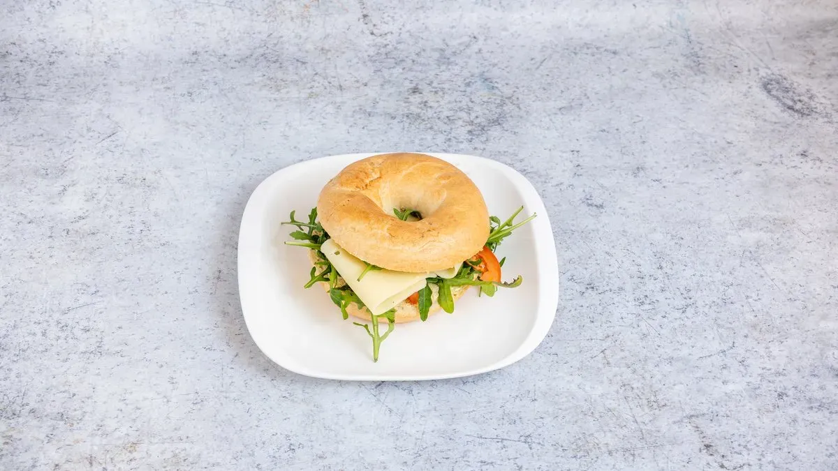 Háromsajtos bagel