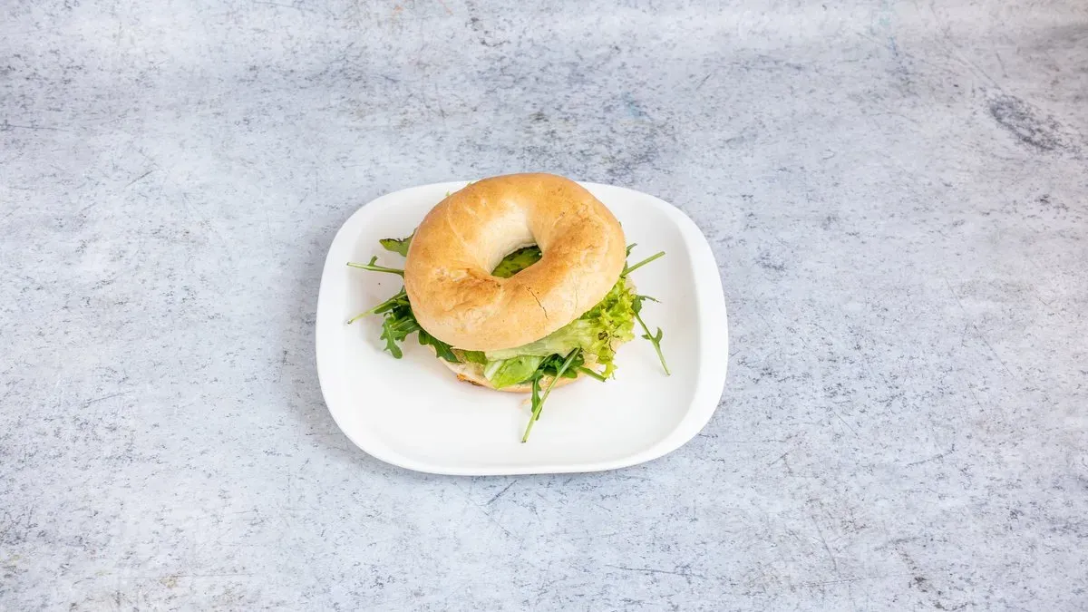 Szalámis bagel