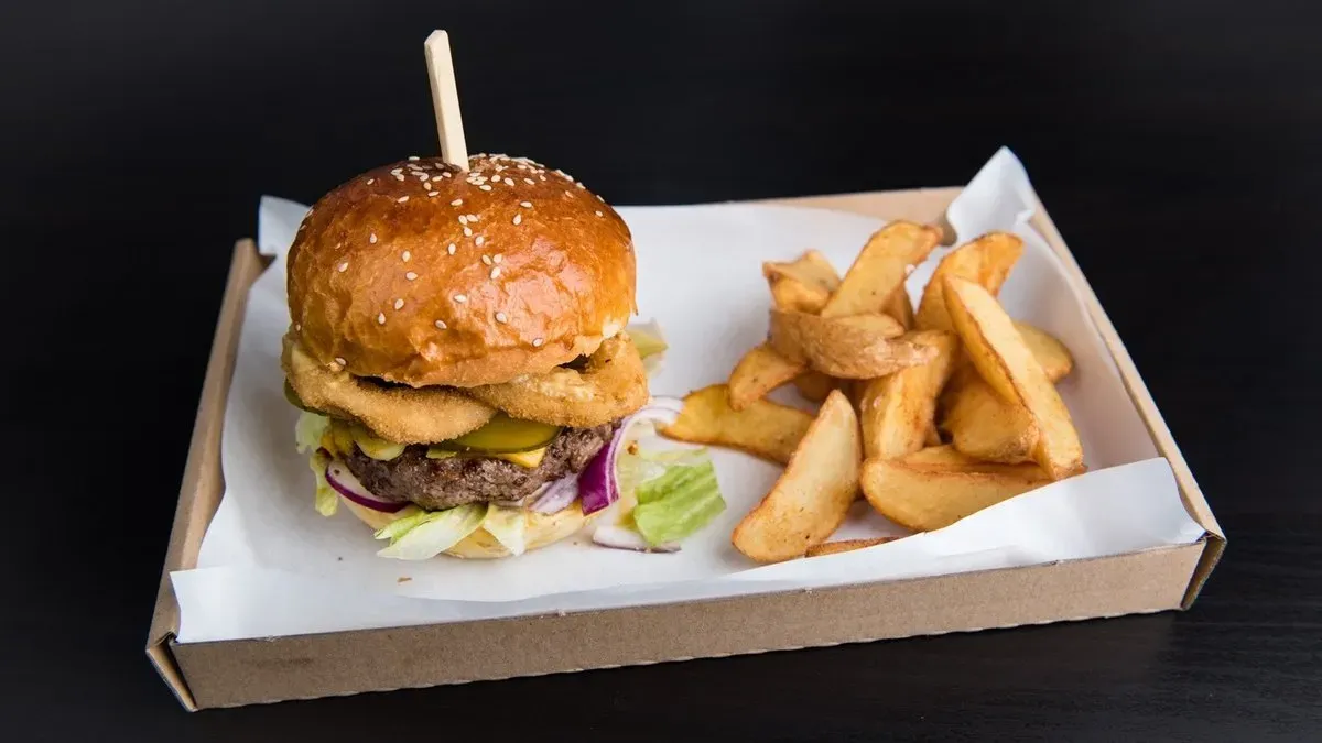 HoneyMoney Burger