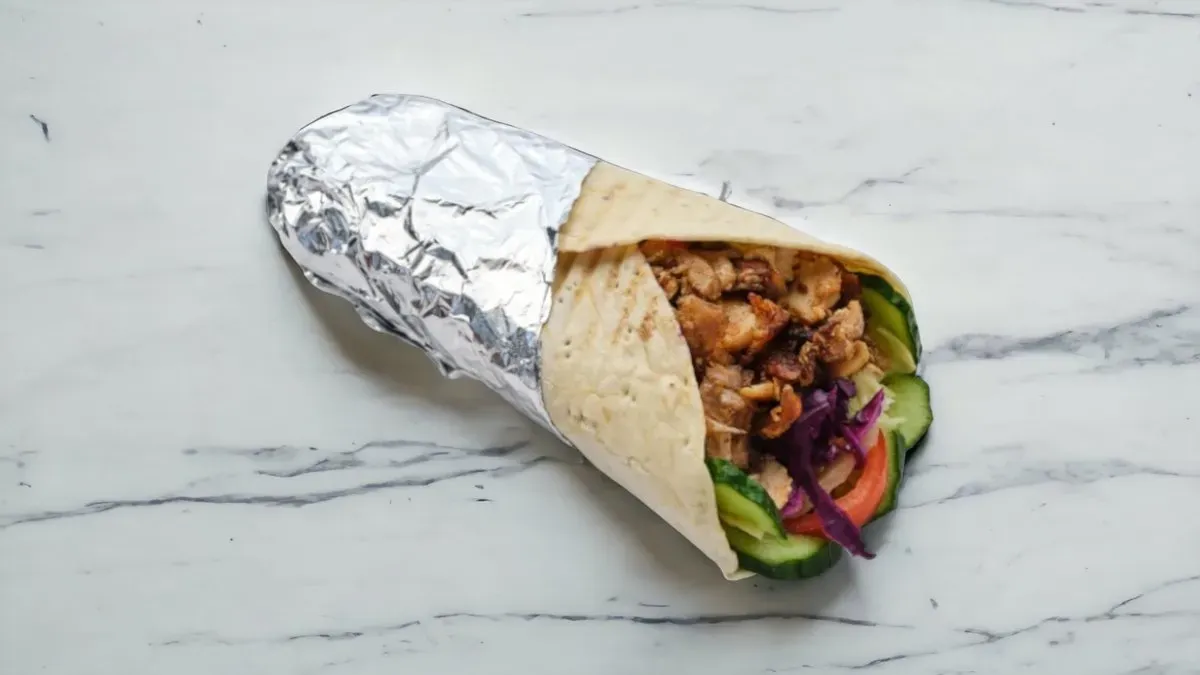 Döner tortillában