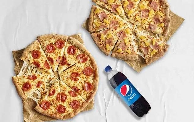 #EGYÜTTACSALÁD MENÜ - 2 KÖZEPES PIZZA - 1 LITERES PEPSI
