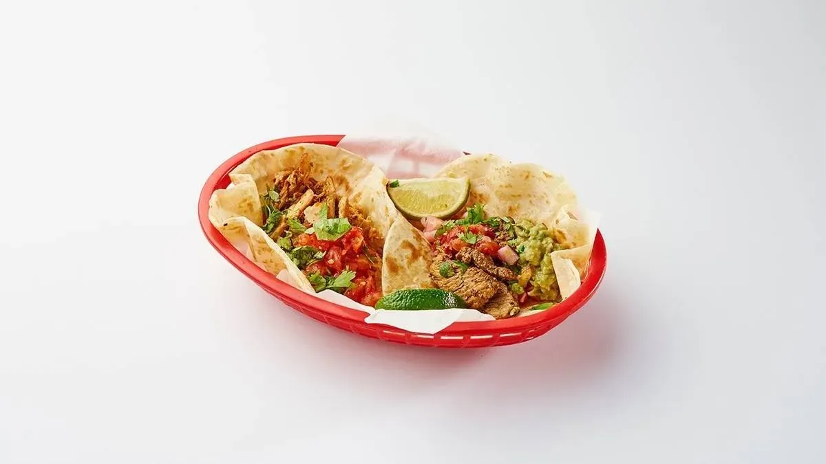 COCHINITA PIBIL TACO
