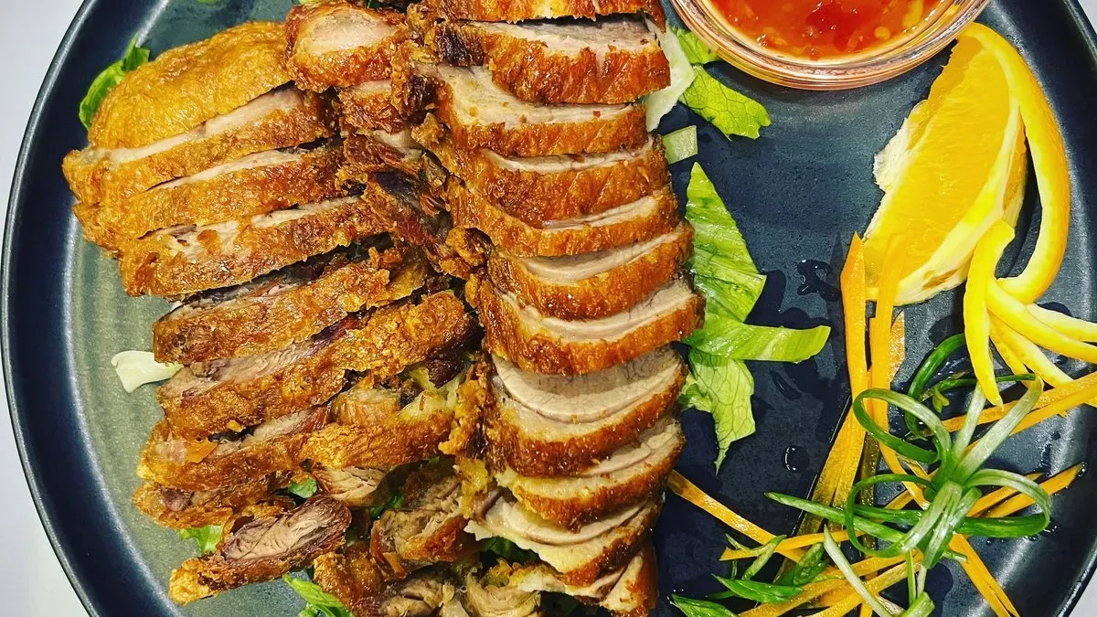 H5 crispy duck with noodles