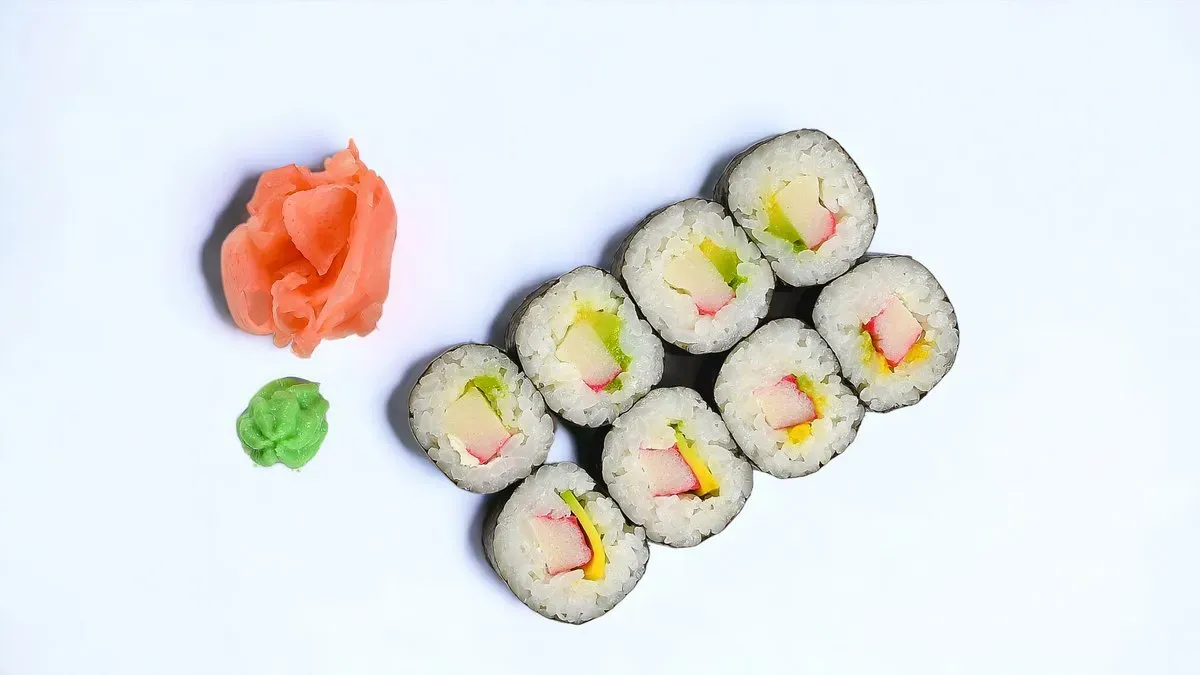 M8 Surimi-avokádó