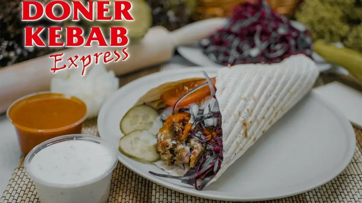 Gyros teljes kiőrlésű lavasban