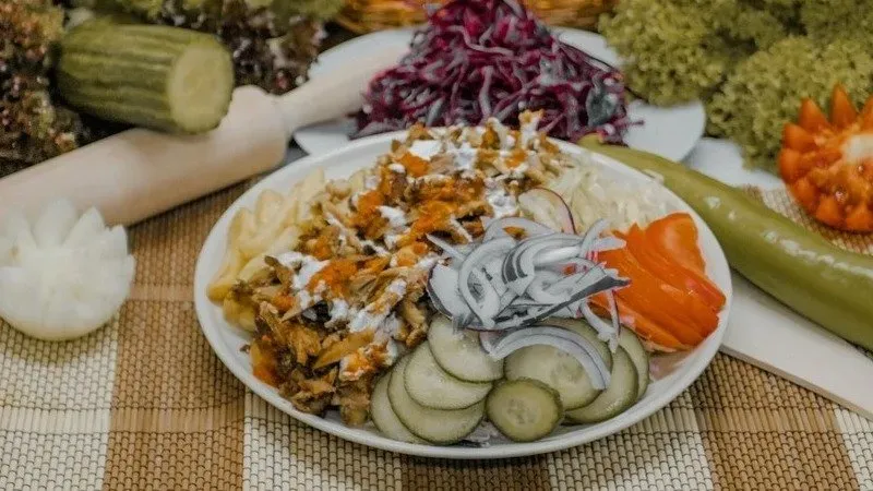 Kis gyros tál