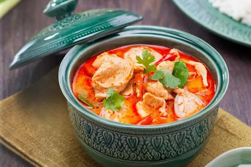 Tom Yum Csirkével