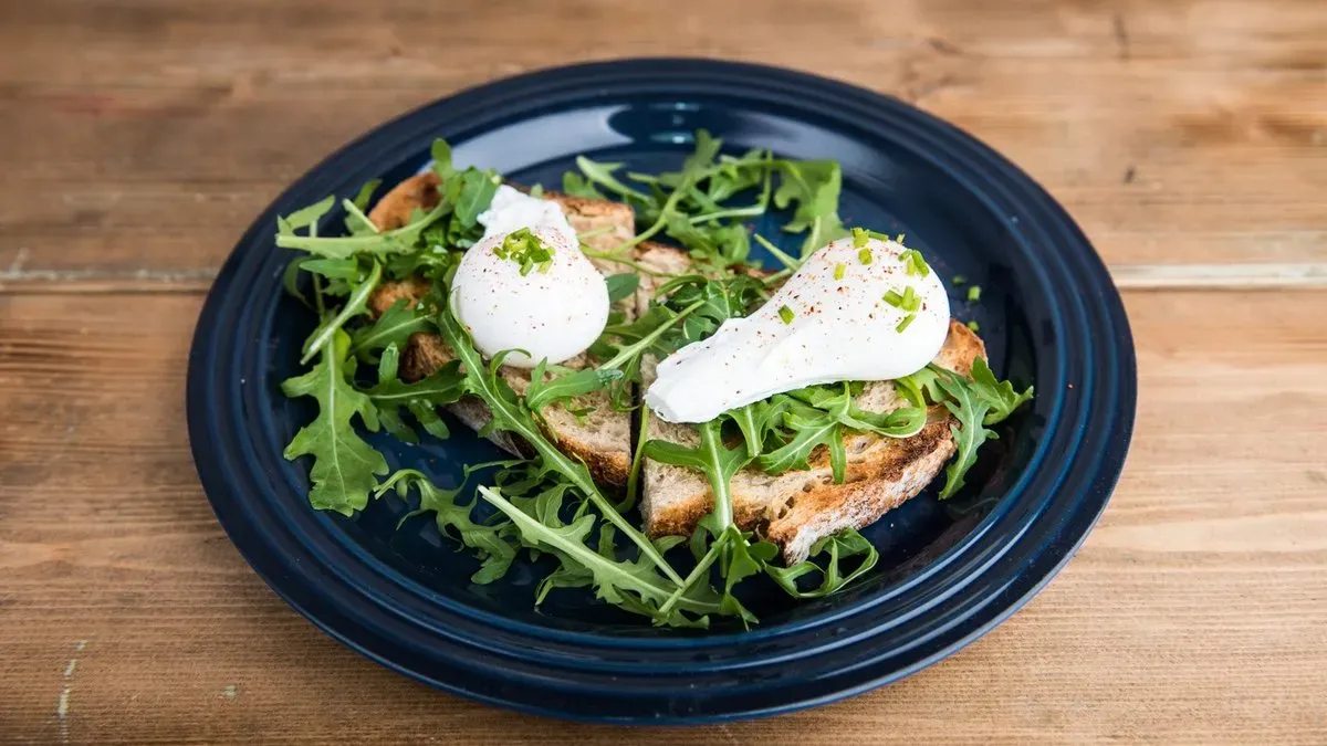 POACHED EGGS [2]