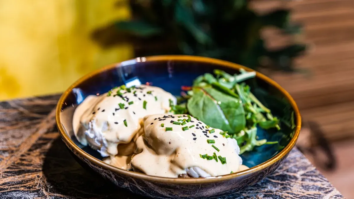 Eggs Royale