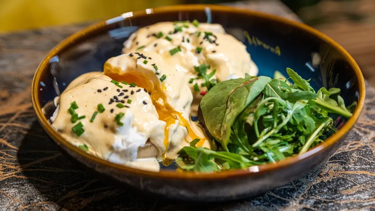 Eggs Benedict