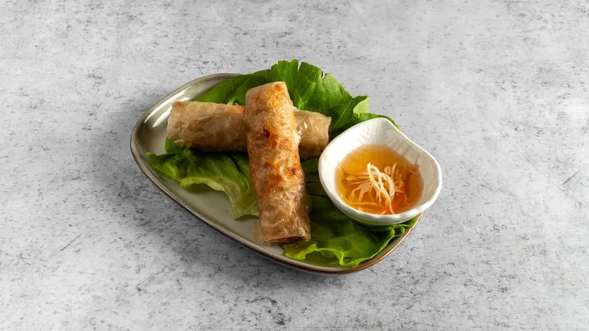 01. Tavaszi tekercs/ Spring roll