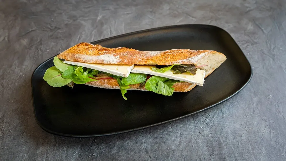 Baguette fromage de Brie