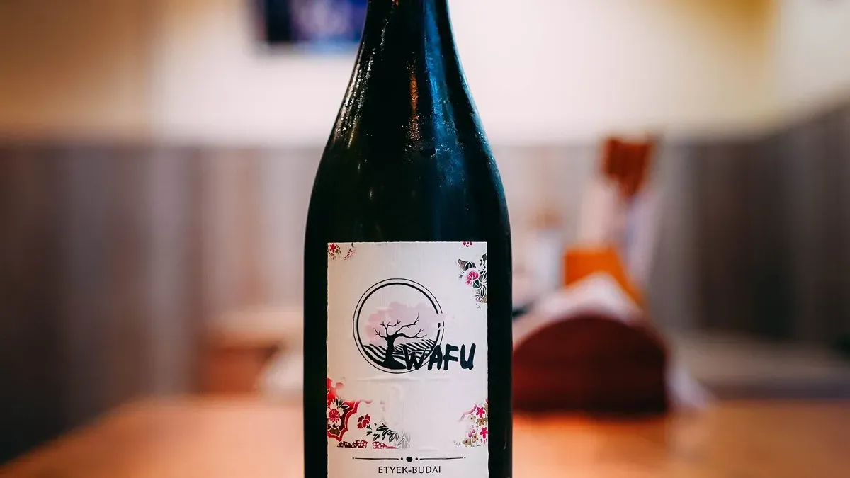 Wafu White Wine