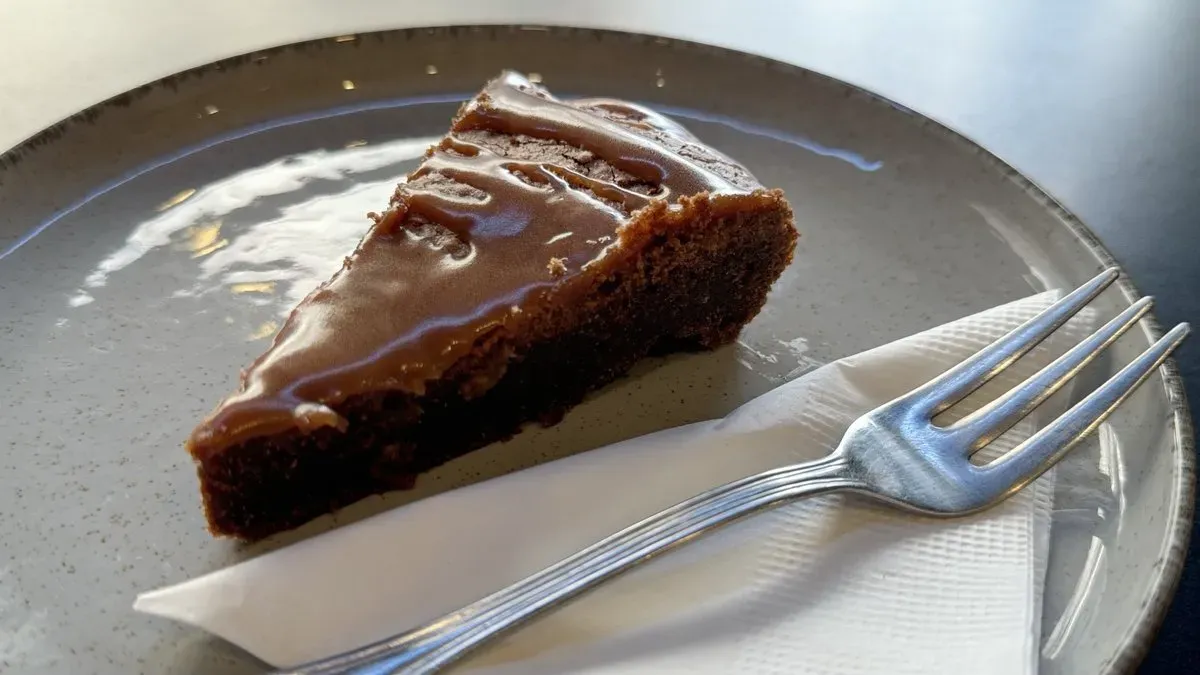Sóskaramellás csoki torta