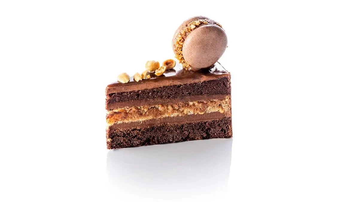 NUTELLA CAKE