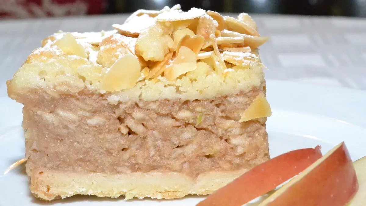 Almás pite