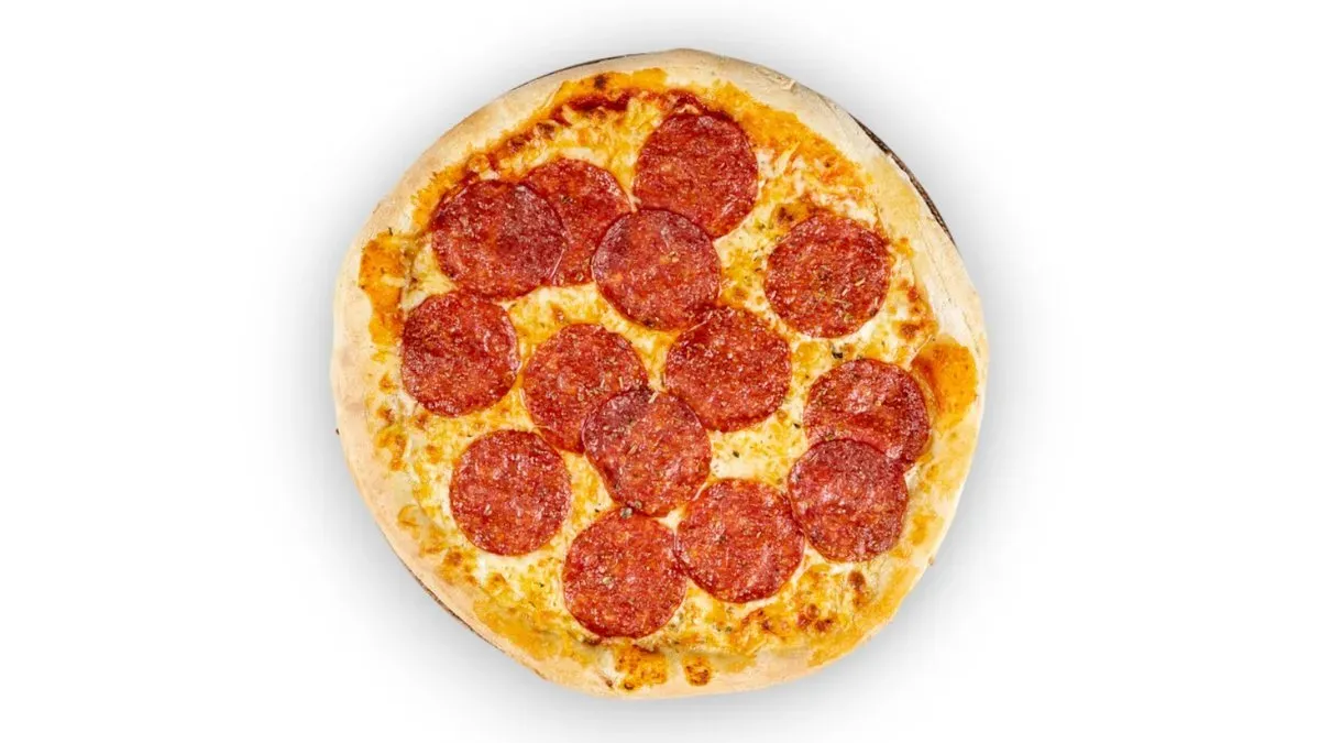Szalámis pizza