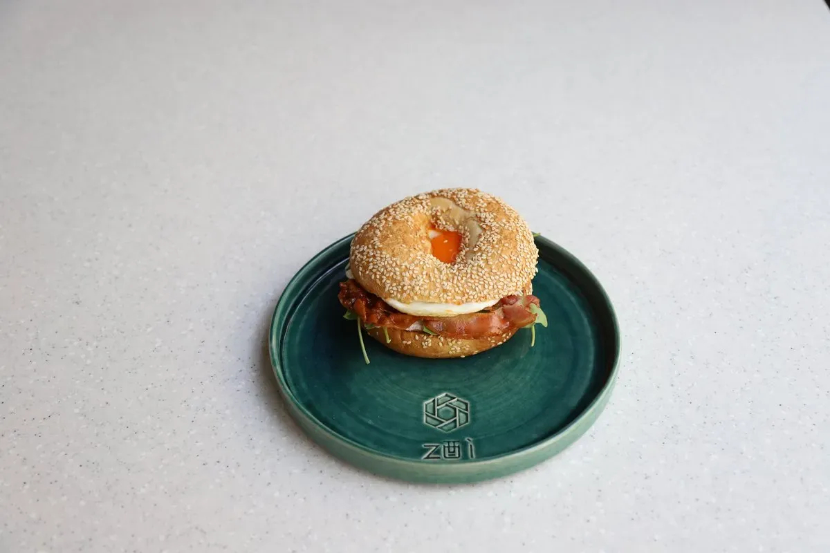 Bacon egg bagel