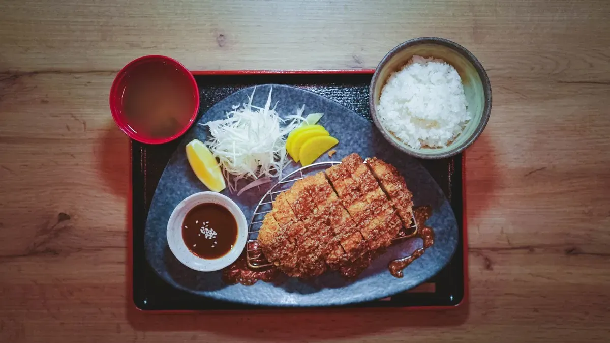 ★Tonkatsu with rice