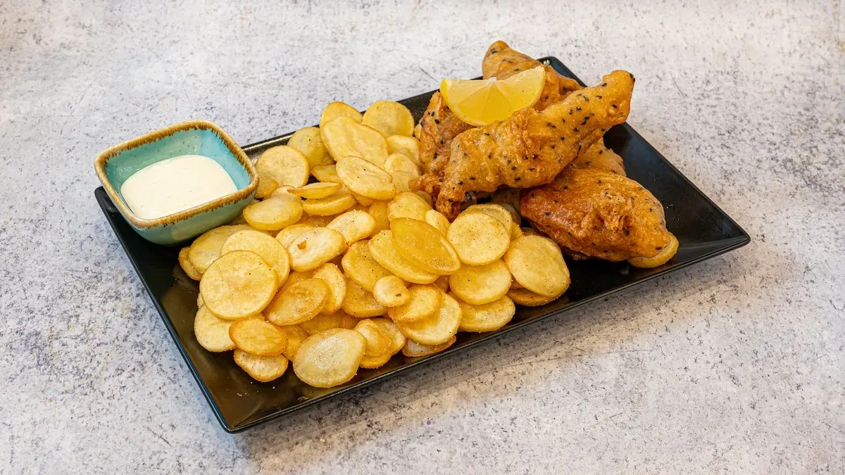FISH & CHIPS