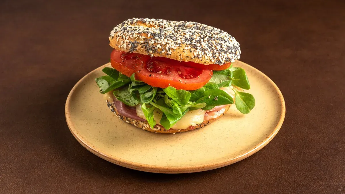 PROSCIUTTO MELT