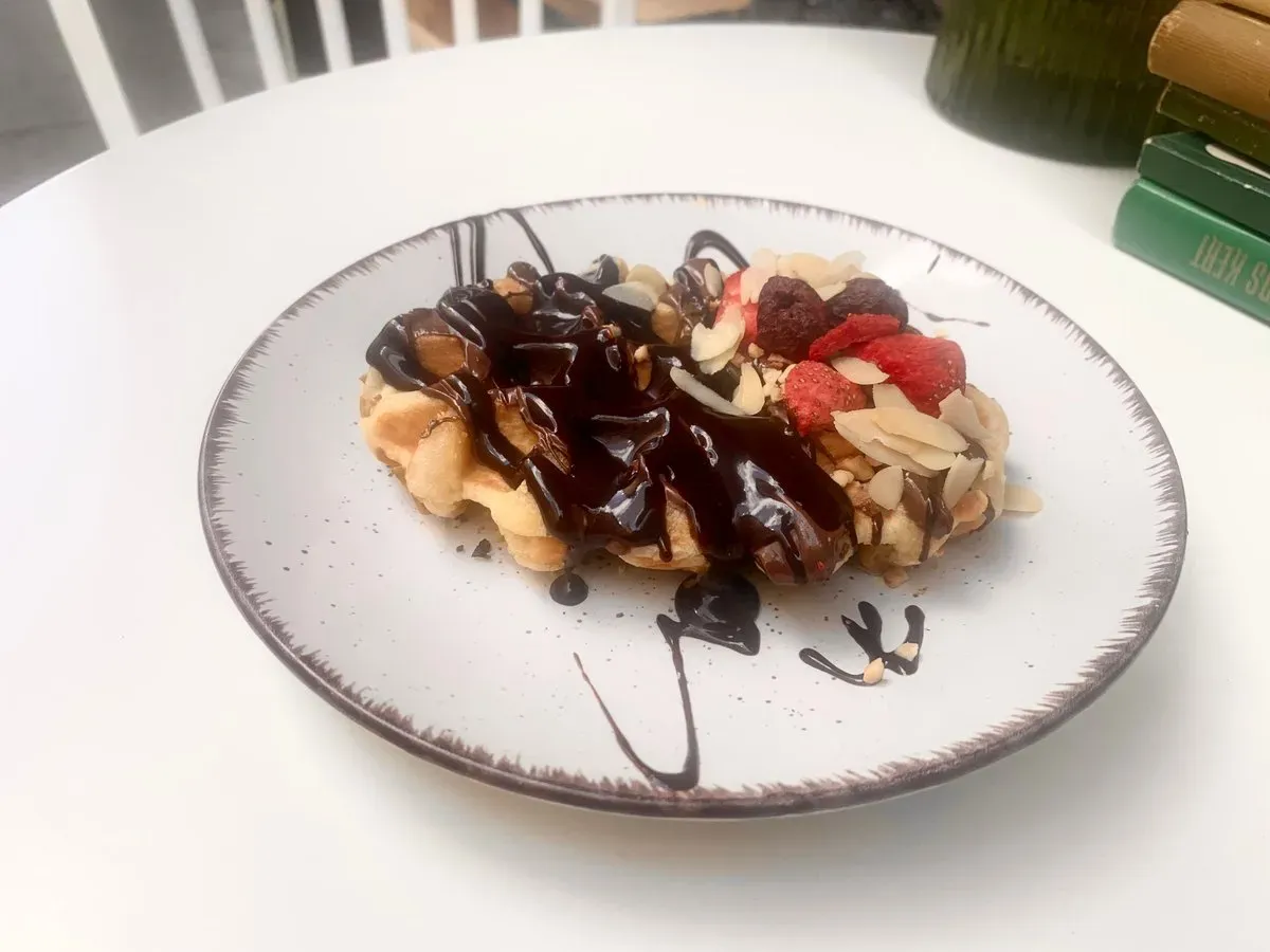 Csokoládés Belga gofri (Waffle with chocolate sauce)
