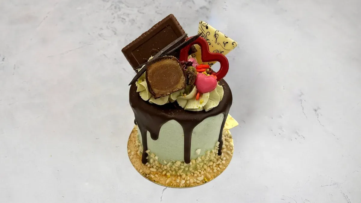 Mozart csokis mini torta (pisztácia, marcipán, csoki)