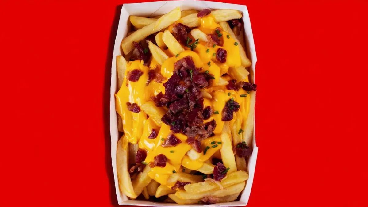 Marha-baconos hasábburgonya