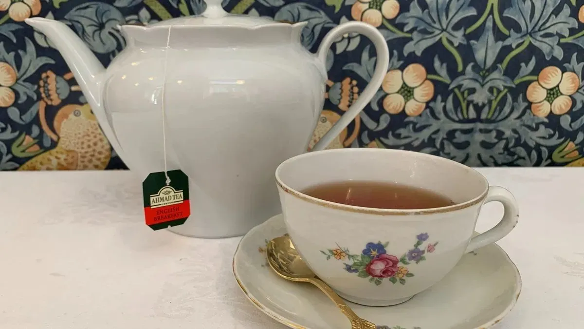 Gyümölcs tea (0,3l)