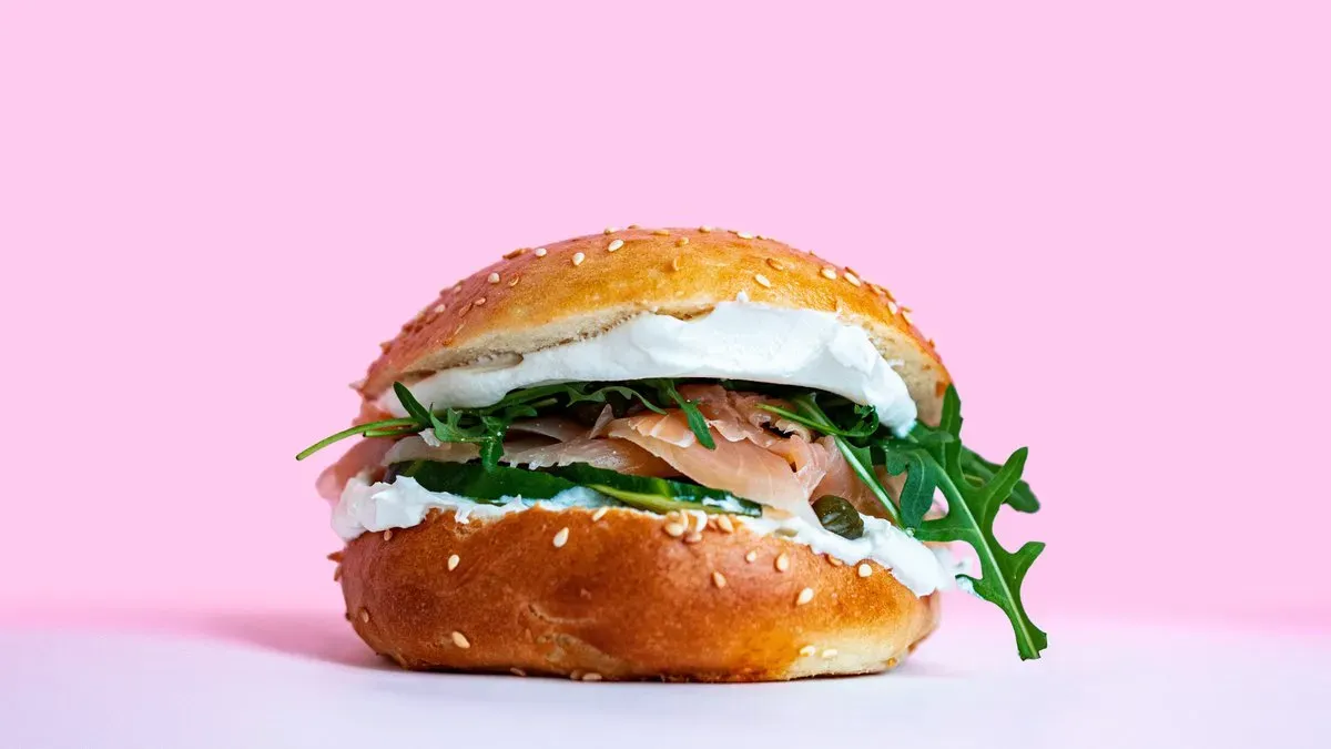 SALMON BAGEL