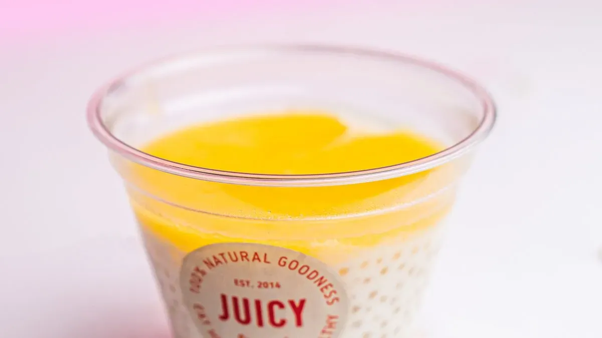 Vegan kókusztejes tápióka puding, mangó chutneyval 230g