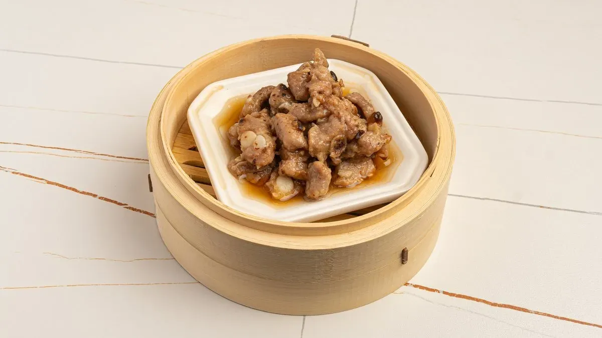 204. Párolt sertésborda 豉汁蒸排骨 Steamed Pork Ribs